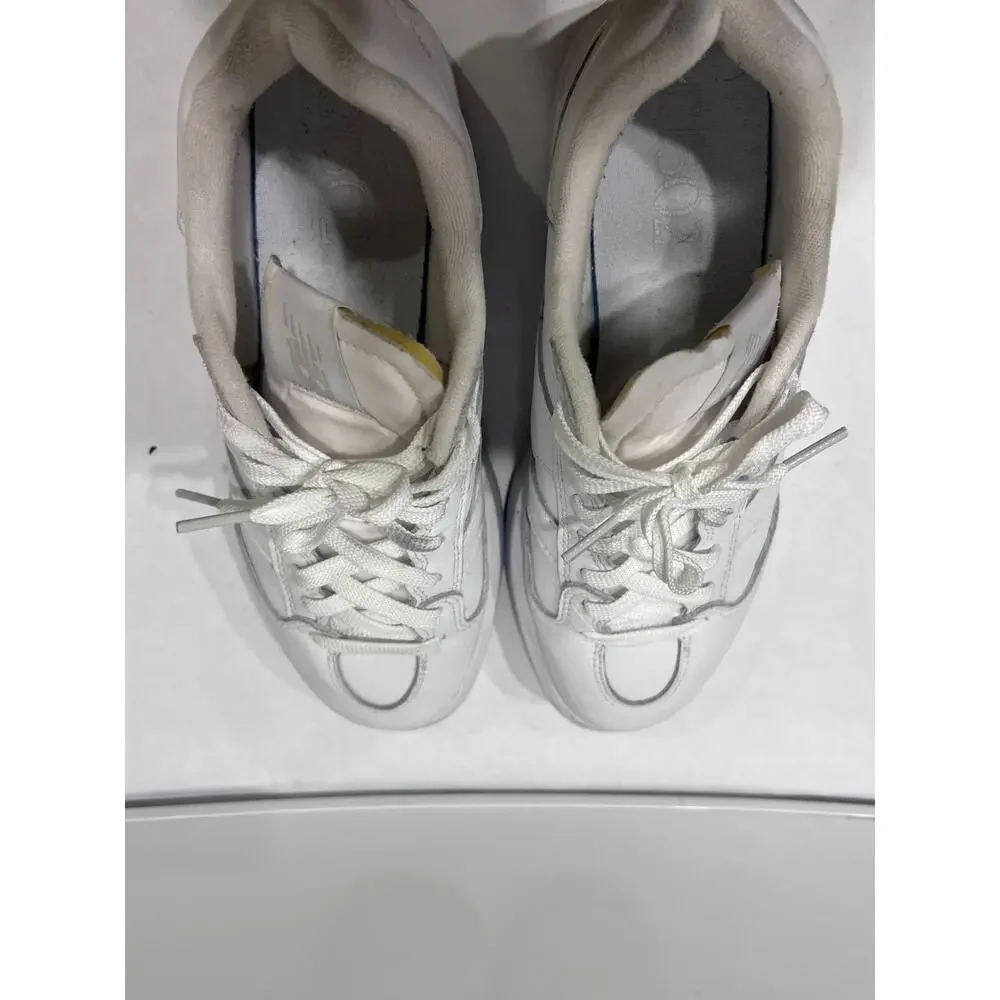 New Balance CT302 Mens Size 9 / W 10.5 White Chunky Shoes